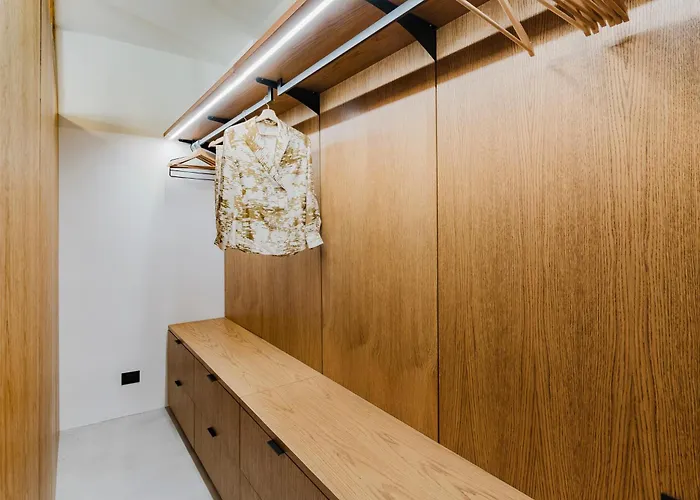 Porta Venezia-Exclusive Design Apartment-2 Rooms